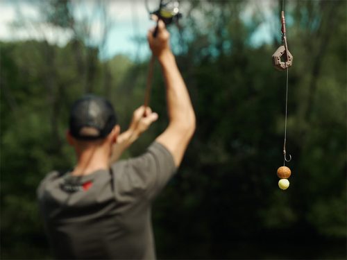 Delphin CyberBARBED ólomsúly nyílással | 150g