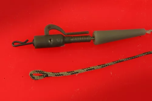 CARP EXPERT ELŐKÖTÖTT LEADCORE SZERELÉK GYORSKAPOCCSAL ZÖLD 3 DB/CSOMAG