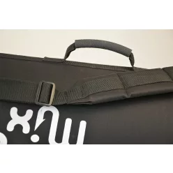 BENZAR MEREVFALÚ BOTZSÁK 3 REKESZES 145