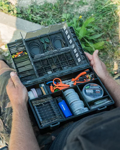 Fox “Loaded” Medium Tackle box-EDGES "loaded" medium tackle box