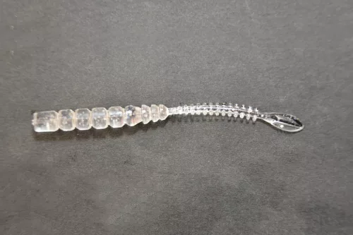 MUSTAD AJI BEAVER TAIL 2.5'' CLEAR RAINBOW GLITTER 12DB/CSOMAG