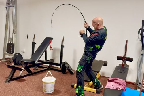 MONSTER CAT CLONC AND VERICAL- NO LIMIT 180 CM    